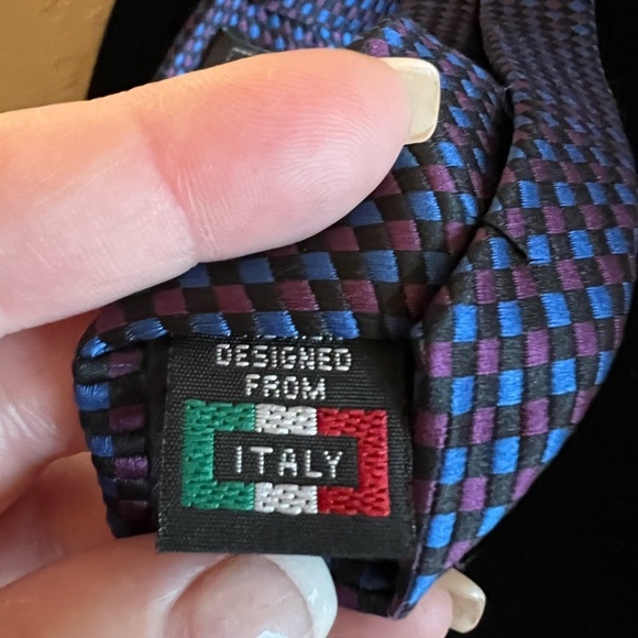 Vitarelli Tie 100% Silk blue and Red Diamond - Picture 5 of 9